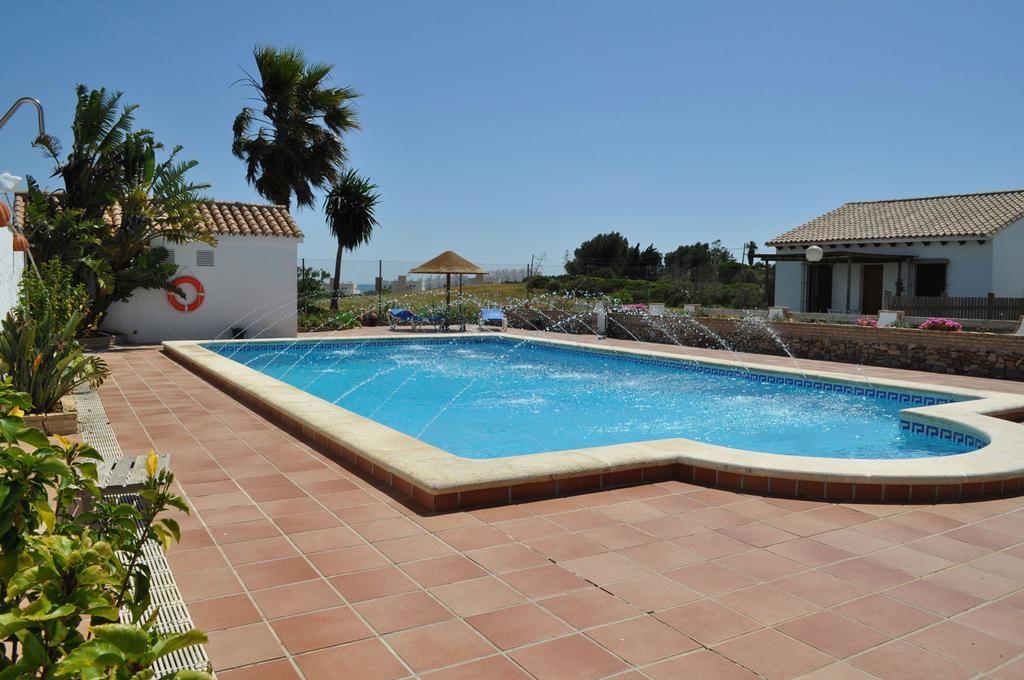 Holiday Home El Olivo Conil Кониль-де-ла-Фронтера Номер фото